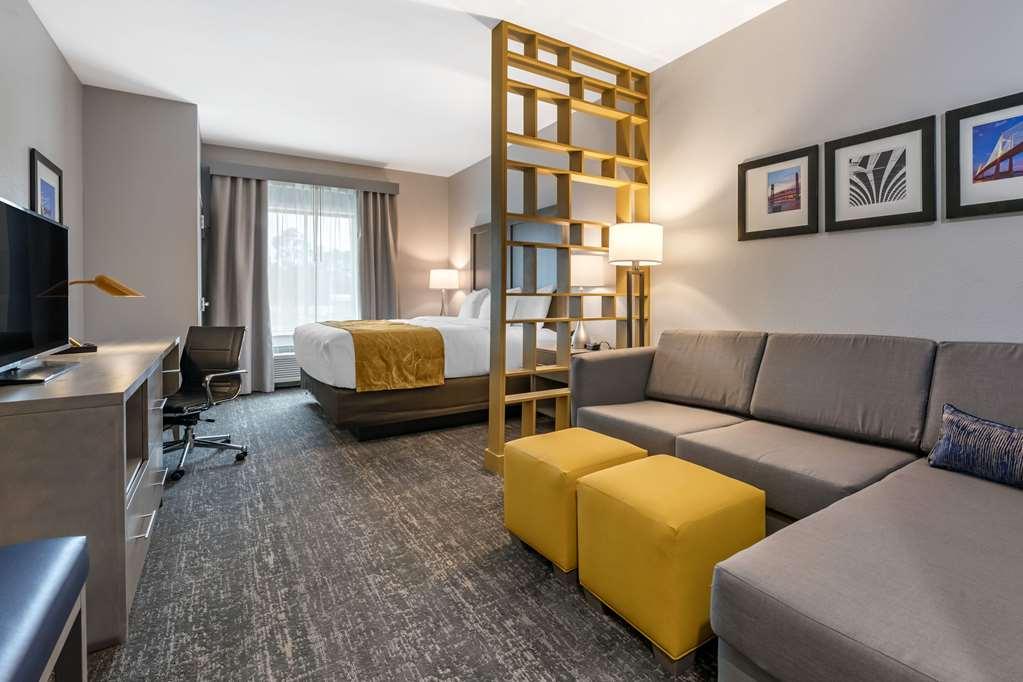 Comfort Inn & Suites Jacksonville - Orange Park Near Naval Air Station Room photo