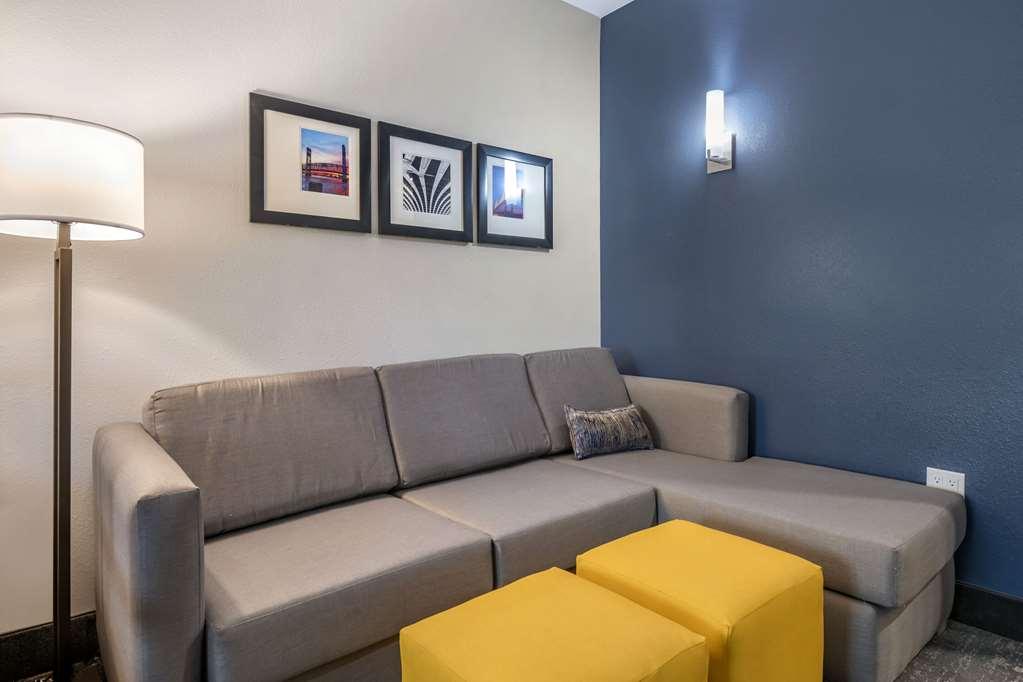 Comfort Inn & Suites Jacksonville - Orange Park Near Naval Air Station Room photo